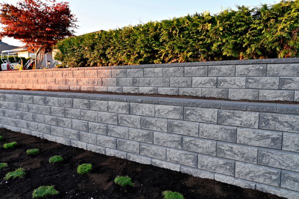 Concrete Retaining Wall Installation in Santa Ana