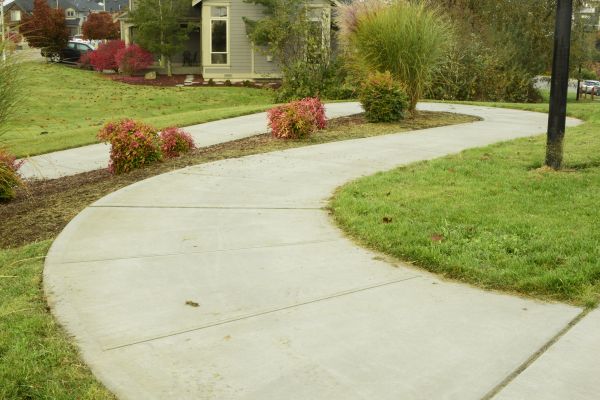 Cost of Concrete Sidewalk Replacement in Santa Ana