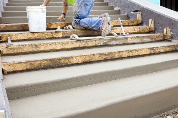Concrete Steps Pouring in Santa Ana