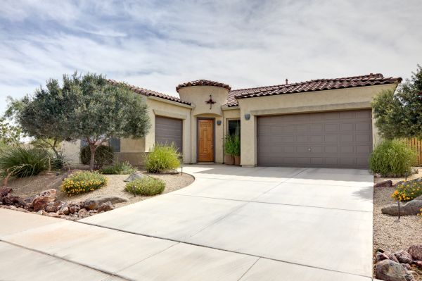 Cost of Residential Concrete Service in Santa Ana