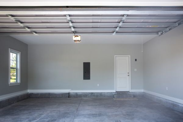 Garage Floor Installation in Santa Ana