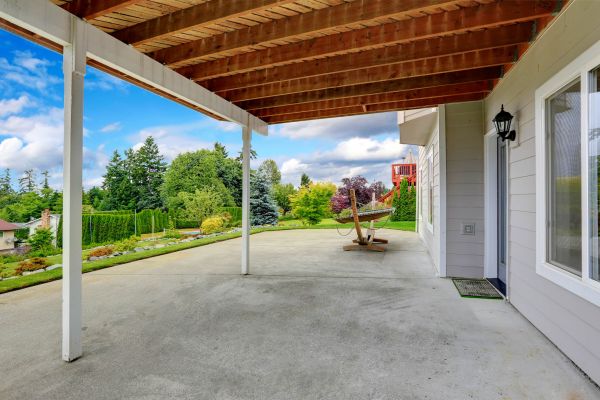 Cost of Deck Concrete Pouring in Santa Ana