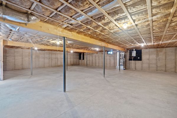 Basement Floor Installation in Santa Ana