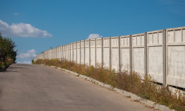 Cement Fence Installation in Santa Ana