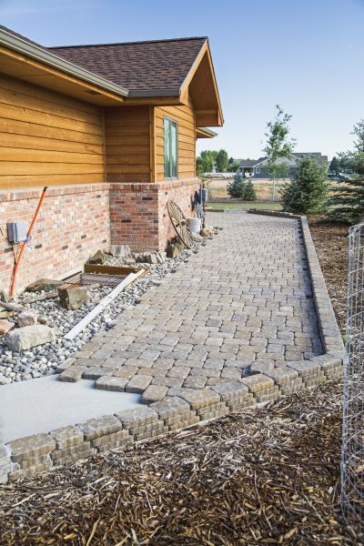 Cost of Walkway Construction in Santa Ana