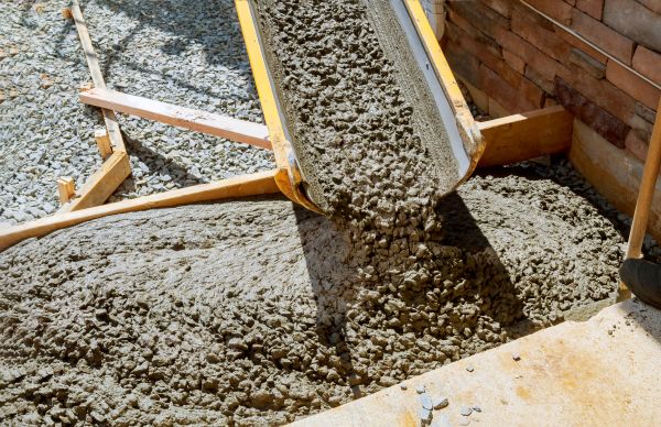 Cement Walkway Pouring in Santa Ana