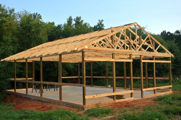 Barn Pad Installation in Santa Ana
